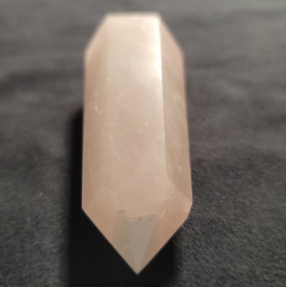 Rose quartz double pointed stone